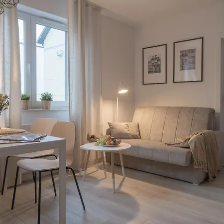 Apartament Clever 1 Kamienica Grochow Warsaw Exterior photo
